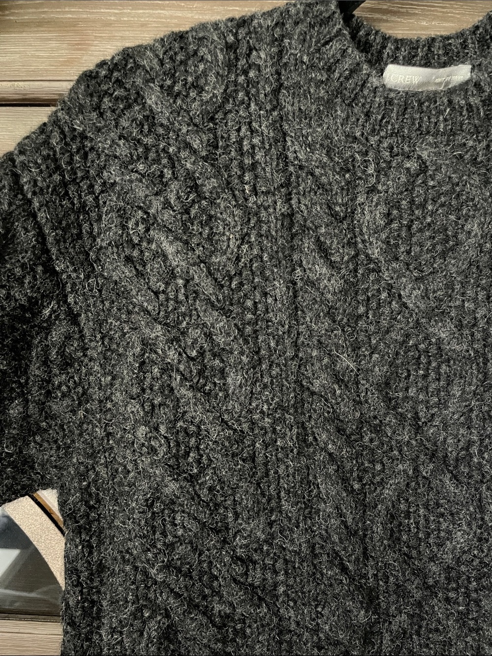 VINTAGE 100% WOOL J. Crew Dark Charcoal Cable Knit Crewneck Sweater - Picture 4 of 13